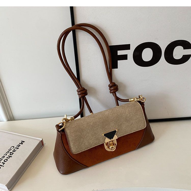 Tas Retro Leiden Baguette - Shoulder Bag bergaya vintage - Gambar 4